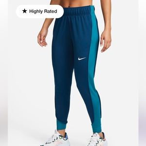 Nike women’s sweatpants NWT